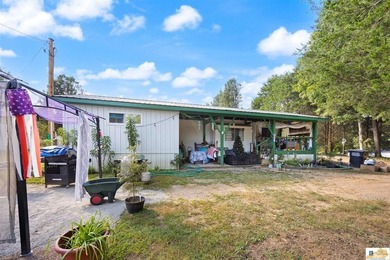 Large shop on site and adjacent urestricted lot with water and - photo 4