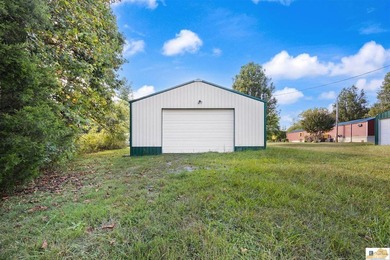 Large shop on site and adjacent urestricted lot with water and - photo 6