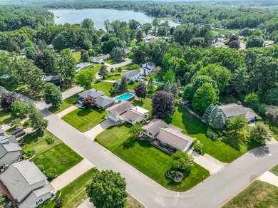 LAKE ACCESS! Spacious 4-bedroom, 2.5-bath quad-level home in - photo 30