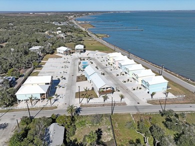 This waterfront home is the perfect Vacation House or Short Term - photo 3