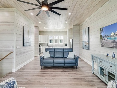 This waterfront home is the perfect Vacation House or Short Term - photo 9