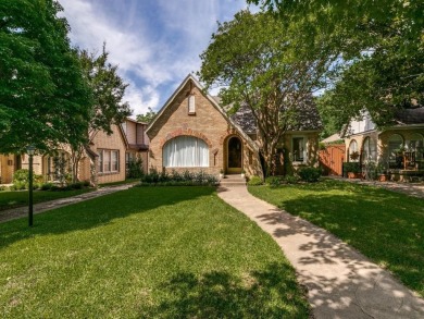 Lake Home For Sale in Dallas, Texas