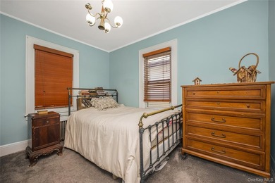 Welcome home to this charming 4 bedroom cape in the heart of - photo 11