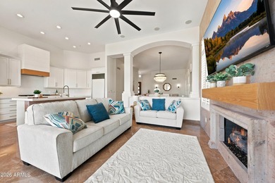 PRIVATE LAKEFRONT LIVING in the highly sought-after SCOTTSDALE - photo 12