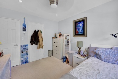 Don't miss this beautifully fully renovated 2-bedroom, 1-bath - photo 15