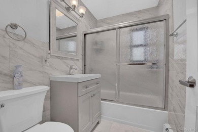 Don't miss this beautifully fully renovated 2-bedroom, 1-bath - photo 16