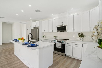 Gorgeous Brand-new construction!! COMPLETED and ready to move in - photo 3