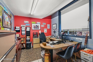 Outstanding commercial opportunity in a high-visibility - photo 9