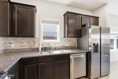 Set in Shell Point Farm, this one-story home offers the kind of - photo 23