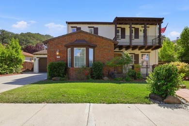 Beautiful home with inviting, private yard with Pebble Tec pool - photo 2