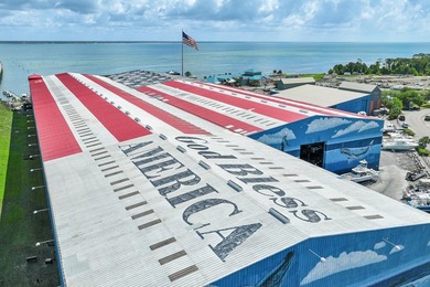 One of the largest and tallest dry storage slips available, this - photo 17