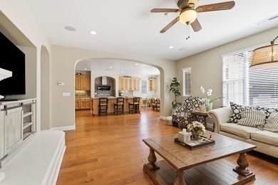 Beautiful home with inviting, private yard with Pebble Tec pool - photo 7