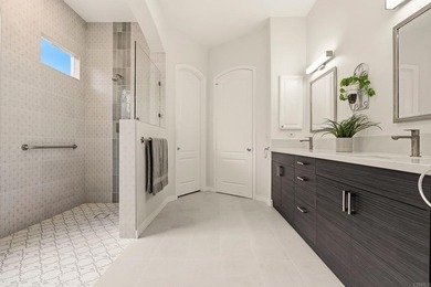 Nestled within the highly sought-after community of 4S Ranch - photo 18