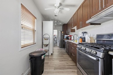 Opportunity awaits in the desirable Paradise Hills Plaza area! - photo 23