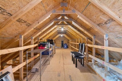 LISTED WELL BELOW APPRAISAL!! Spacious Open Floorplan, Luxury