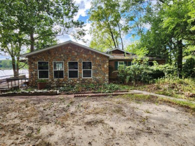 Lake Home Sale Pending in Paw Paw, Michigan