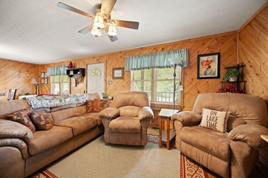 Charming Furnished Cabin Near Lake Cumberland! Escape to this - photo 15