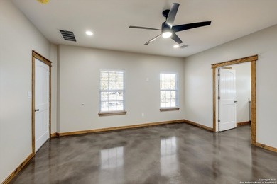 NEW HOME CONSTRUCTION with a amazing Price Adjustment! Stunning - photo 15