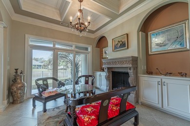 Mediterranean-style luxury estate offering four bedrooms, four - photo 19