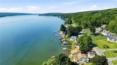 THE GABLES - Charming Victorian 1880 Keuka Lake year round home - photo 28