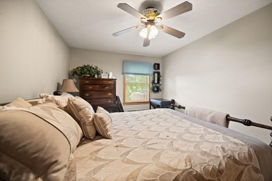 Charming Furnished Cabin Near Lake Cumberland! Escape to this - photo 29
