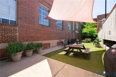 This bright and beautifully updated 2nd floor condo is nestled - photo 30