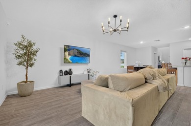 Built in 2024 this pristine Mediterranean-style floor plan - photo 34