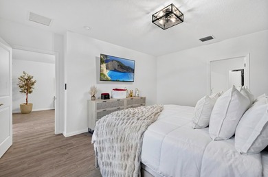 Built in 2024 this pristine Mediterranean-style floor plan - photo 38