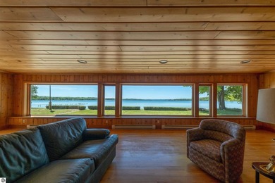 Enjoy the best of North Lake Leelanau living with 200 feet of - photo 5