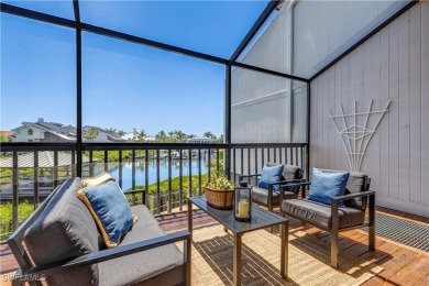 Lake Townhome/Townhouse For Sale in Fort Myers, Florida