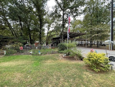Located in the highly desirable community of White Oak Shores on - photo 3