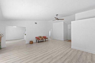 Charming guard gated community in East Boca, 1 1/2 miles to - photo 8
