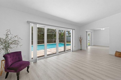 Charming guard gated community in East Boca, 1 1/2 miles to - photo 9