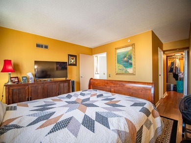 Discover unparalleled luxury living at Bella Condos. Unit 1703