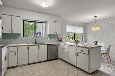 Tucked away on a quiet cul-de-sac in The Landings on Skidaway - photo 14