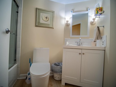 Discover unparalleled luxury living at Bella Condos. Unit 1703