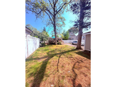 Don't miss this well-maintained ranch offers 3 bedrooms, 2 full - photo 15