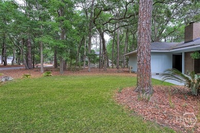 Tucked away on a quiet cul-de-sac in The Landings on Skidaway - photo 40