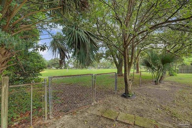 Brick 3-bedroom, 2-bathroom home located on a quiet cul-de-sac - photo 49