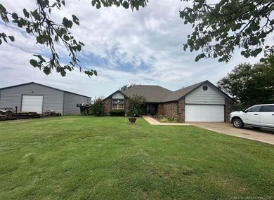 Oolagah Lake Home For Sale in Claremore Oklahoma