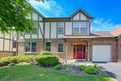 Beautifully updated and move-in ready condo in the desirable - photo 1