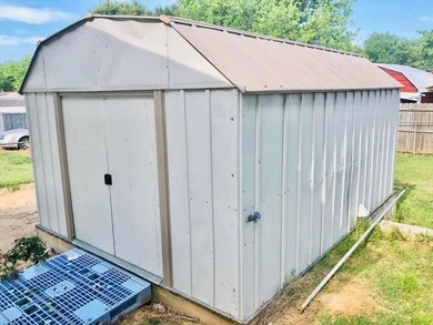 Discover the ultimate Lake Fork retreat with this fully fenced