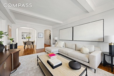 Filled with natural light, this spacious two-bedroom - photo 3
