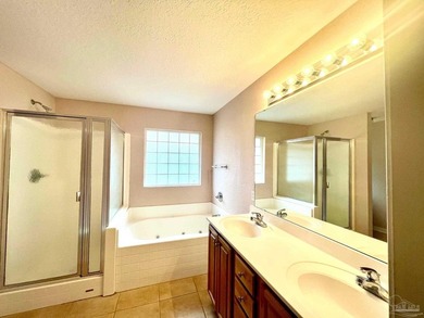 WELCOME HOME!!! CHECK OUT THIS BEAUTIFUL 3 BEDROOM 2 BATH BRICK - photo 14