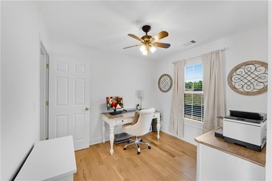 Welcome to this beautifully updated Move-In- Ready cottage - photo 17