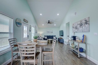 New fully furnished Coastal cottage stilt home in Holiday Beach - photo 10