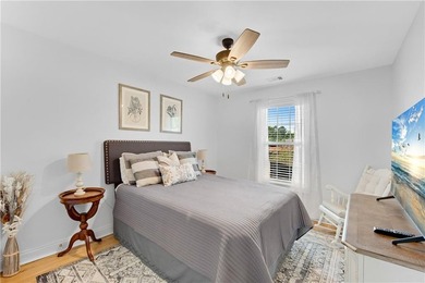 Welcome to this beautifully updated Move-In- Ready cottage - photo 21
