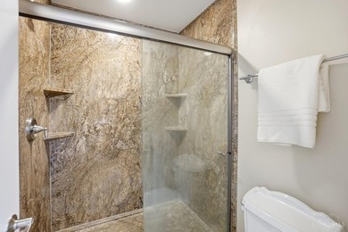 Enjoy exceptional flexibility & space in this thoughtfully - photo 24