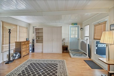 Welcome to this charming 2-bedroom, 2-bathroom home with a - photo 30
