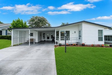 Welcome to this charming 2-bedroom, 2-bathroom home with a - photo 32